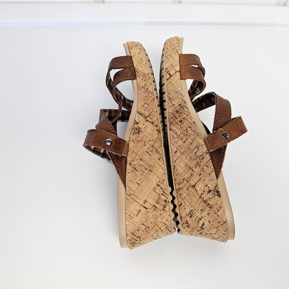 Crocs Aleigh Brown Leather Strappy Cork Platform Wedge Slip On Sandals sz 6W - Picture 5 of 11